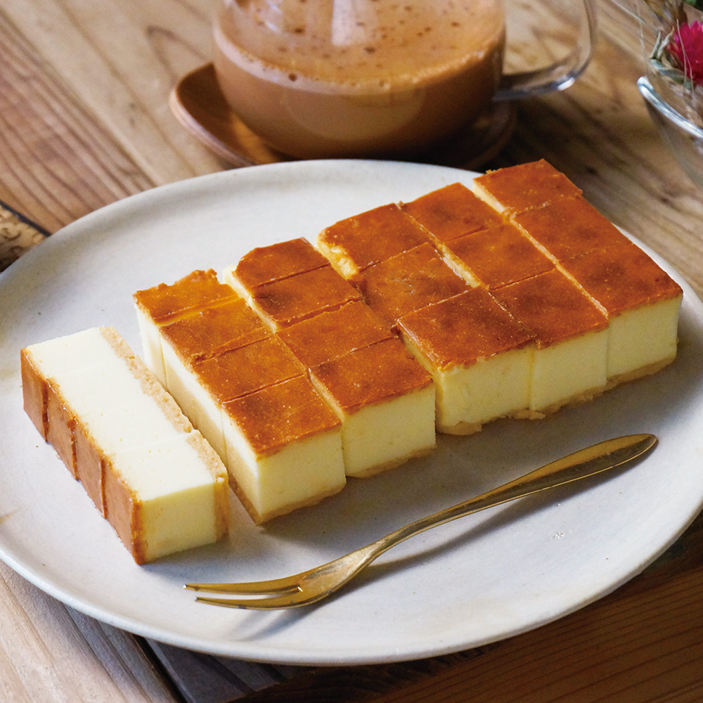 乳蔵 とろける北海道プリンとチーズケーキセット